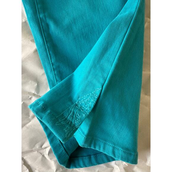 Gloria Vanderbilt Capri Mid Rise Jordyn Jeans Size 6 Caribbean Green NWT - Picture 3 of 7